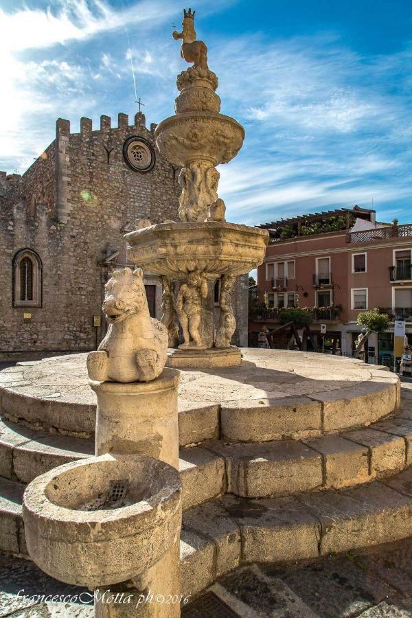 Taormina Castle And Sea View Appartement Buitenkant foto